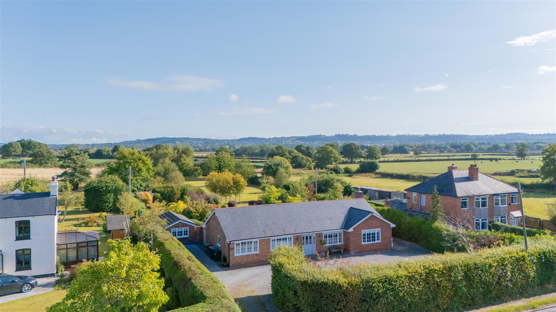 3 bedroom  Detached Bungalow for Sale in Tarvin